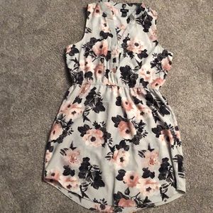 Flowered flowing dress